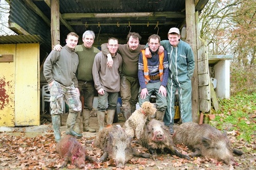 Photo groupe de chasseurs